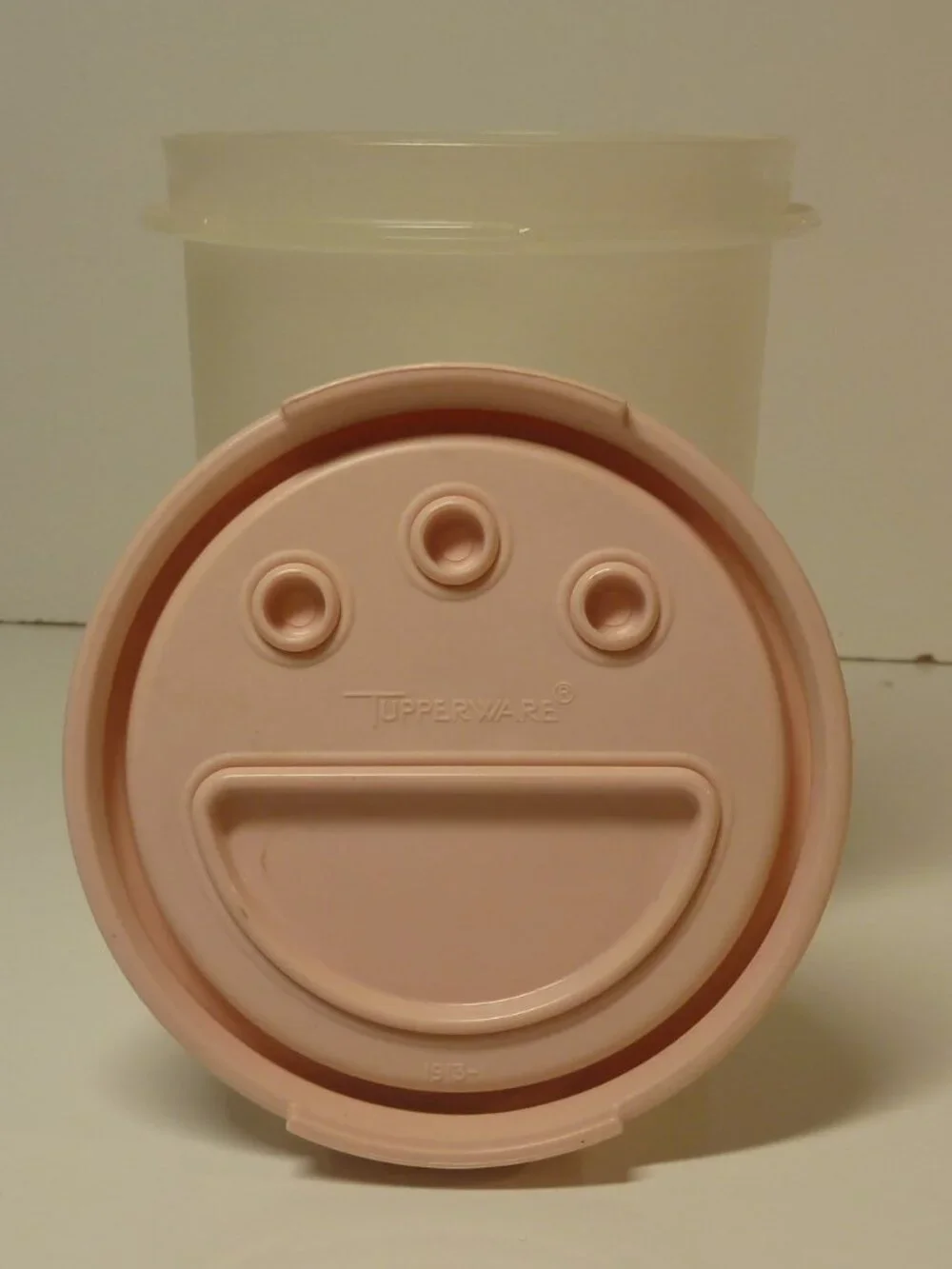 NOS Vintage Tupperware Modular Mates Round 2 Shaker Canister Pink Lid 1606